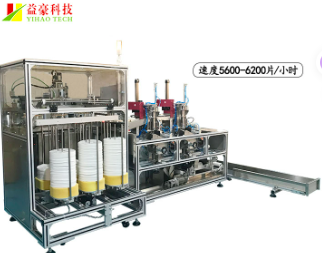 全自動(dòng)面膜折疊機(jī)跟手工折疊有什么區(qū)別？